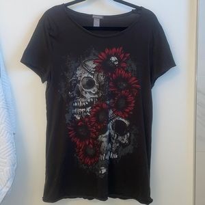 Skull tee shirt